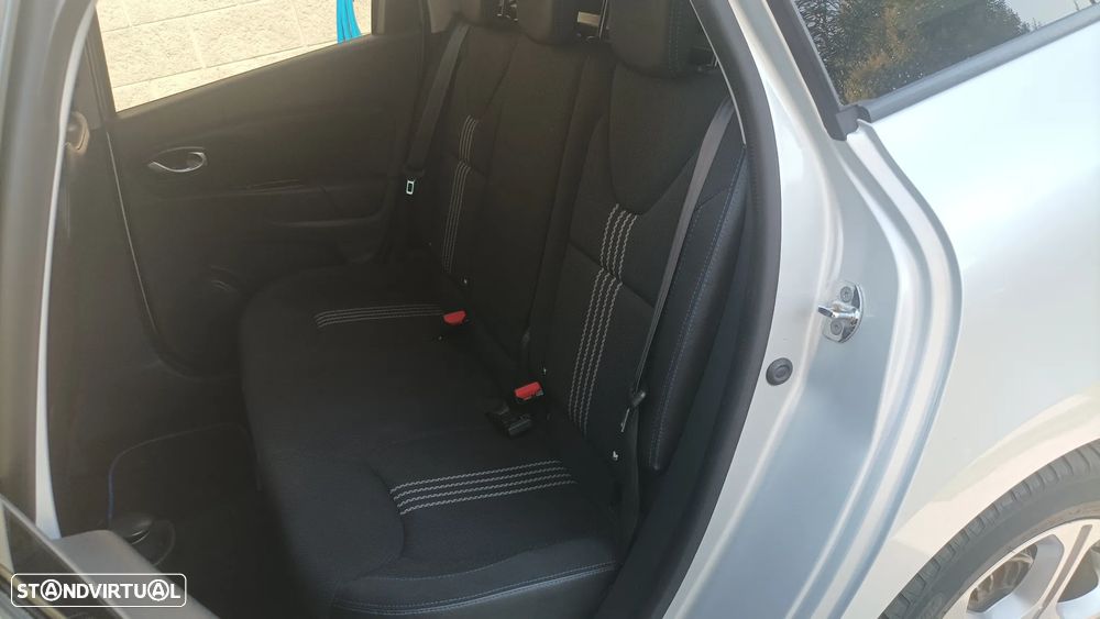 Renault Clio Sport Tourer 1.5 dCi GT Line - 14