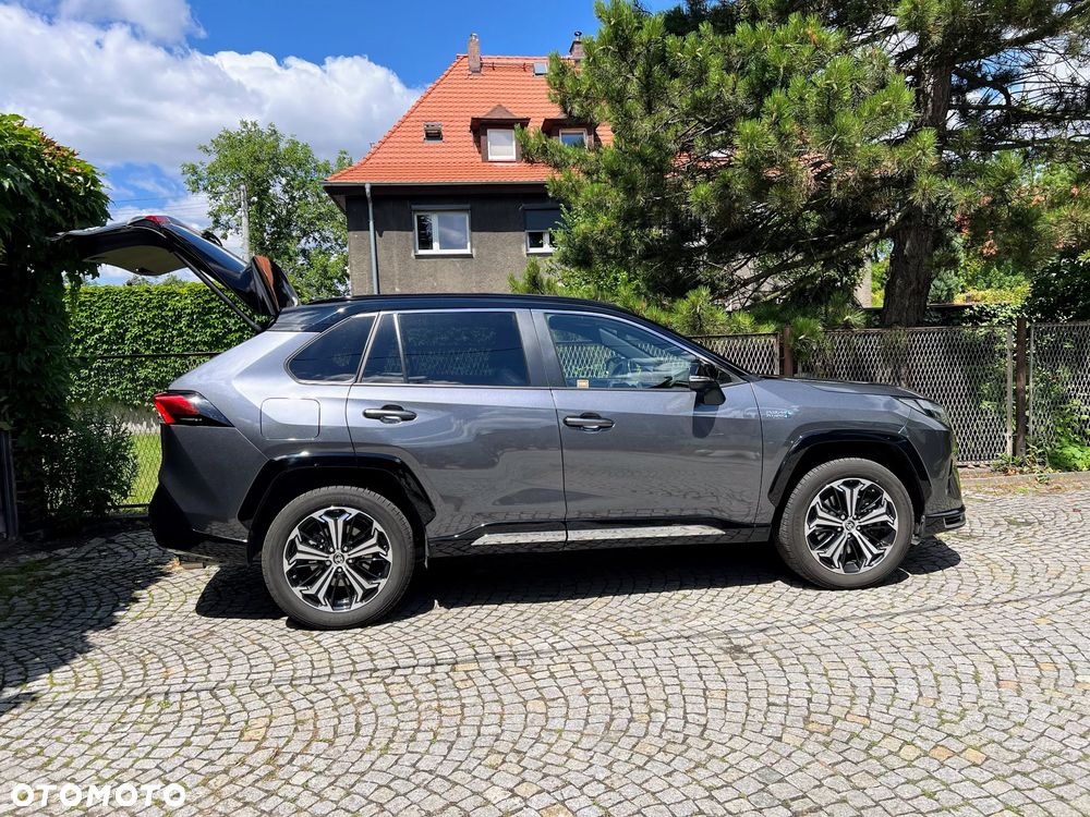 Toyota RAV4 - 7
