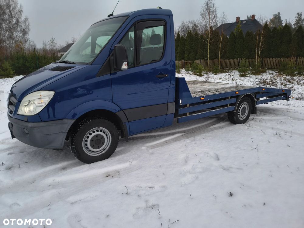 Mercedes-Benz Sprinter - 10