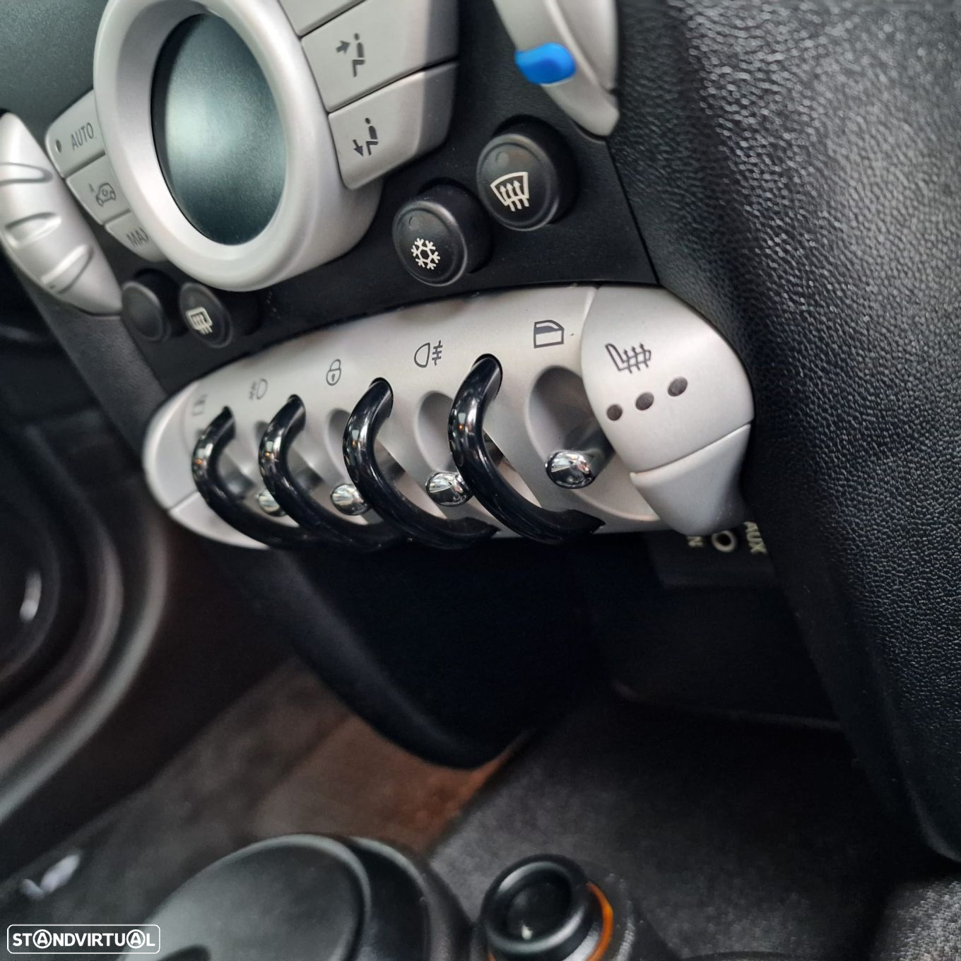 MINI 3 Portas Cooper - 24