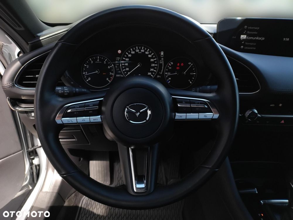 Mazda 3 - 11