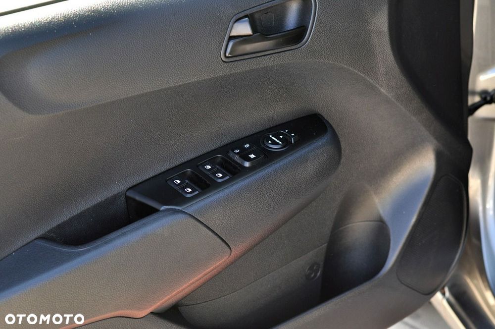 Kia Picanto - 12