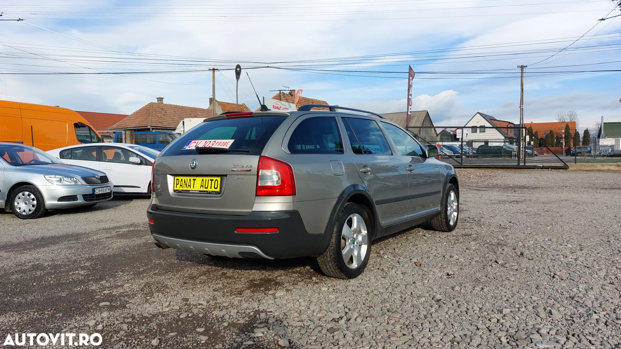 Skoda Octavia Combi 2.0 TDI DPF Scout 4x4 - 8