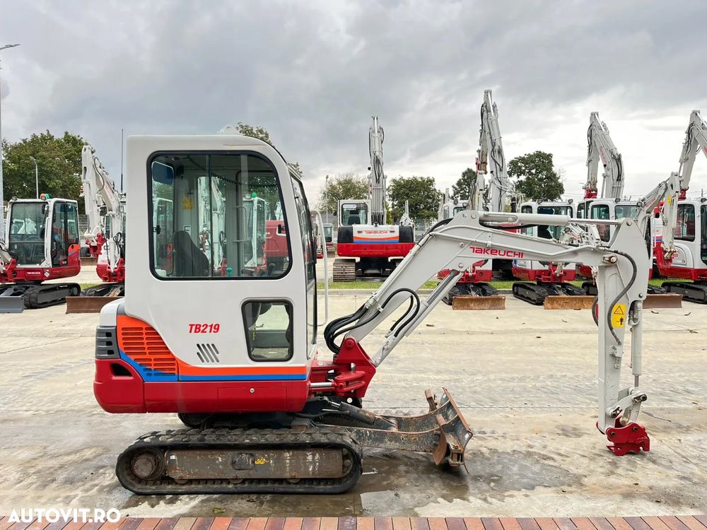 Takeuchi TB 219 - 2