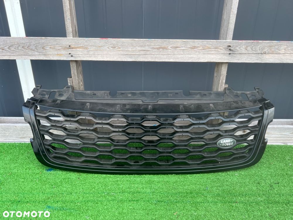 ATRAPA GRIL RANGE ROVER VELAR J8A2 2017+ - 1