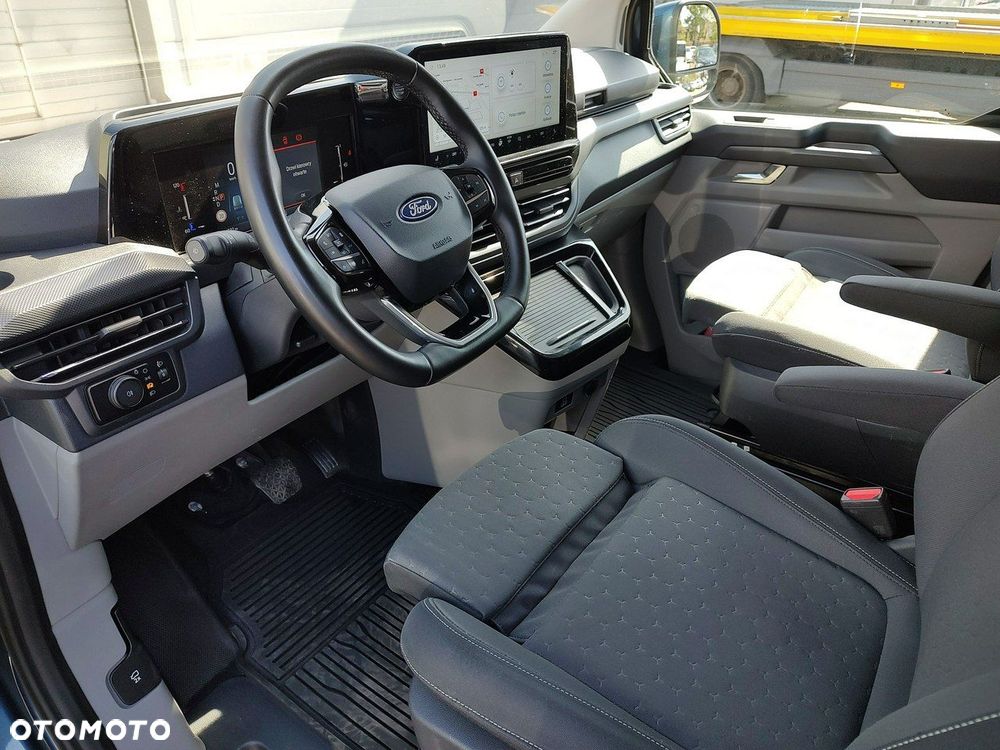Ford Transit Custom - 9