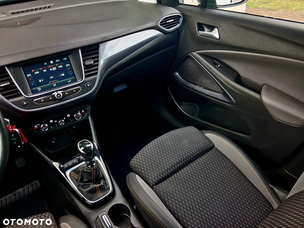 Opel Crossland X 1.2 Start/Stop Innovation - 28