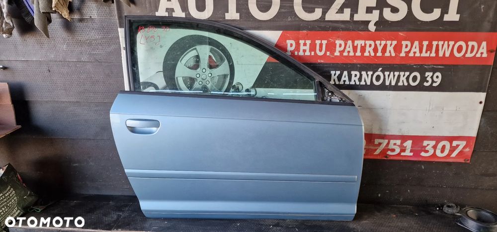 DRZWI PRAWE PRZÓD AUDI A3 8P0 3D LY5J - 1