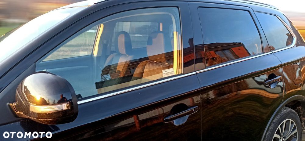 Mitsubishi Outlander 2.0 Intense 4WD CVT - 7