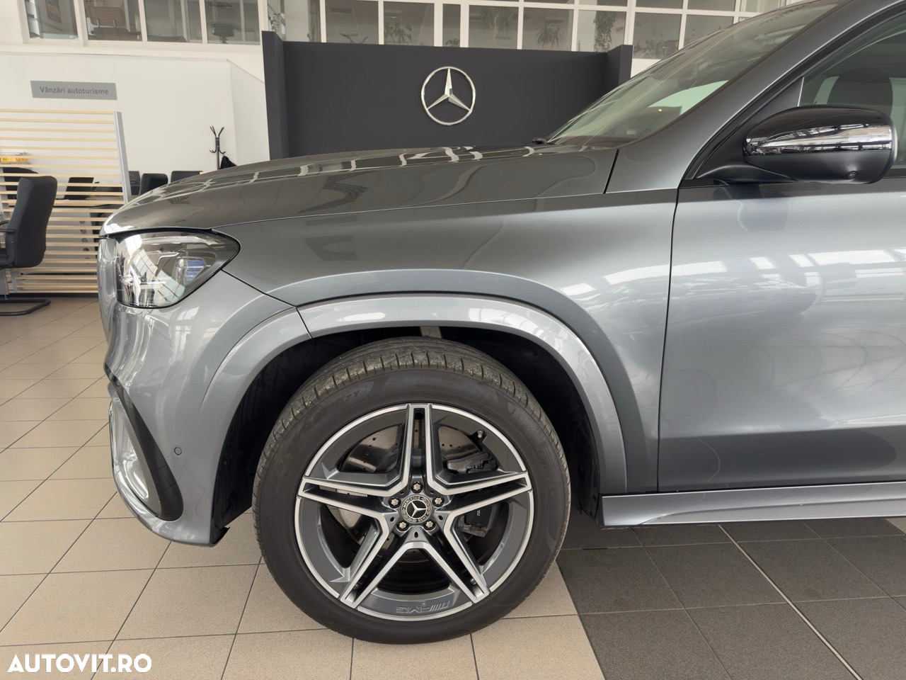 Mercedes-Benz GLS 350 d 4Matic 9G-TRONIC AMG Line Advanced Plus - 4