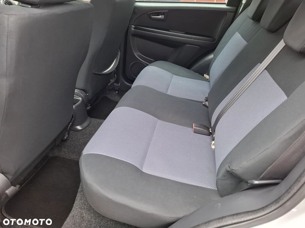 Fiat Sedici 1.6 16V 4x4 Emotion - 13