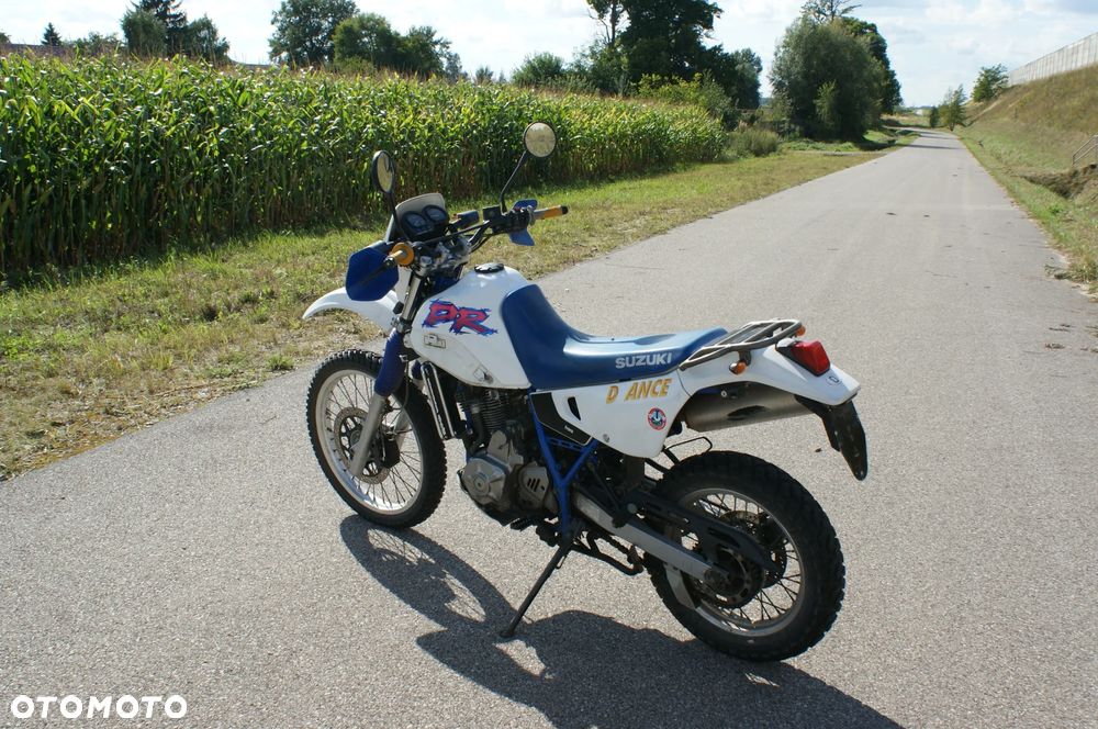 Suzuki DR - 6