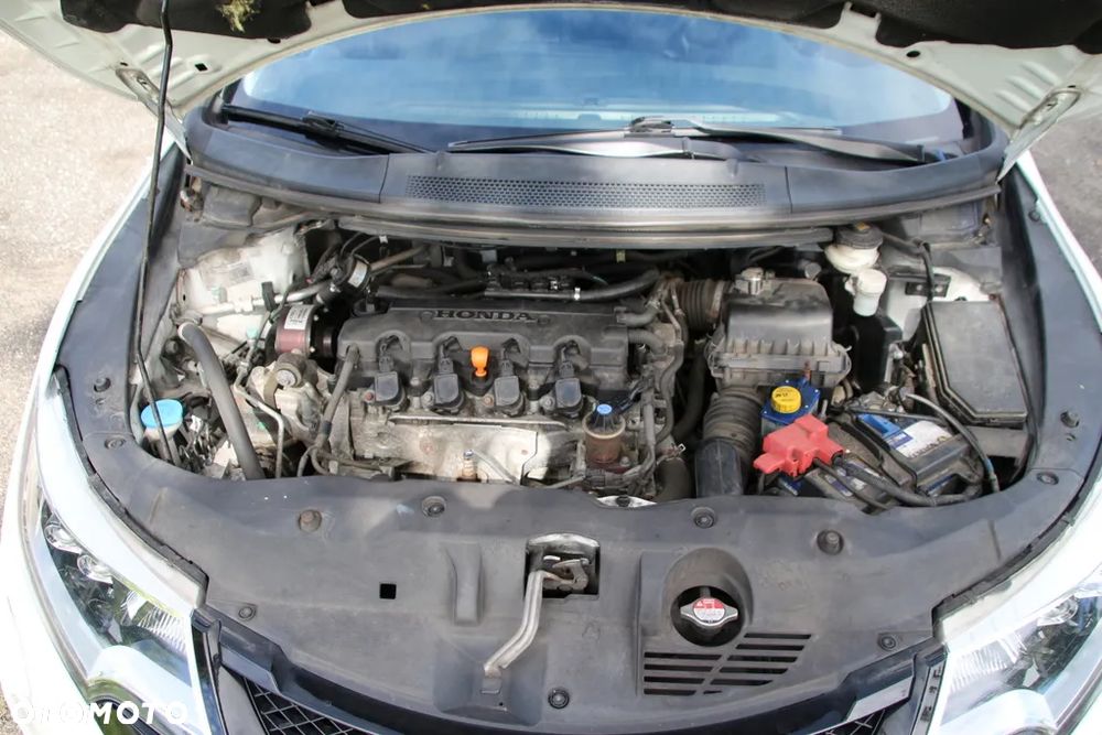 Honda Civic Tourer 1.8 i-VTEC Style Edition - 33