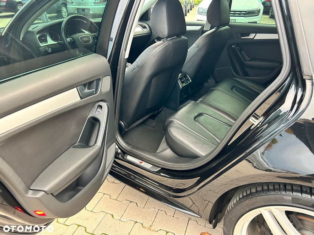 Audi A4 Avant 1.8 TFSI S line Sportpaket - 23