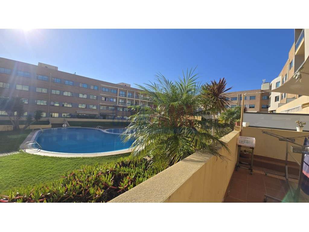 Apartamento T2+1 com Terraço e Piscina - Póvoa de Varzim - Grande imagem: 2/21