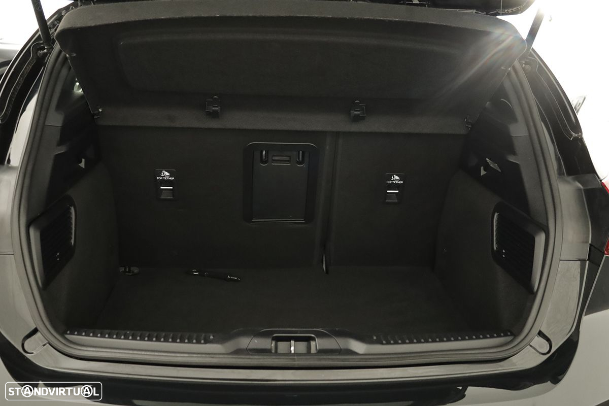 Ford Focus - 21