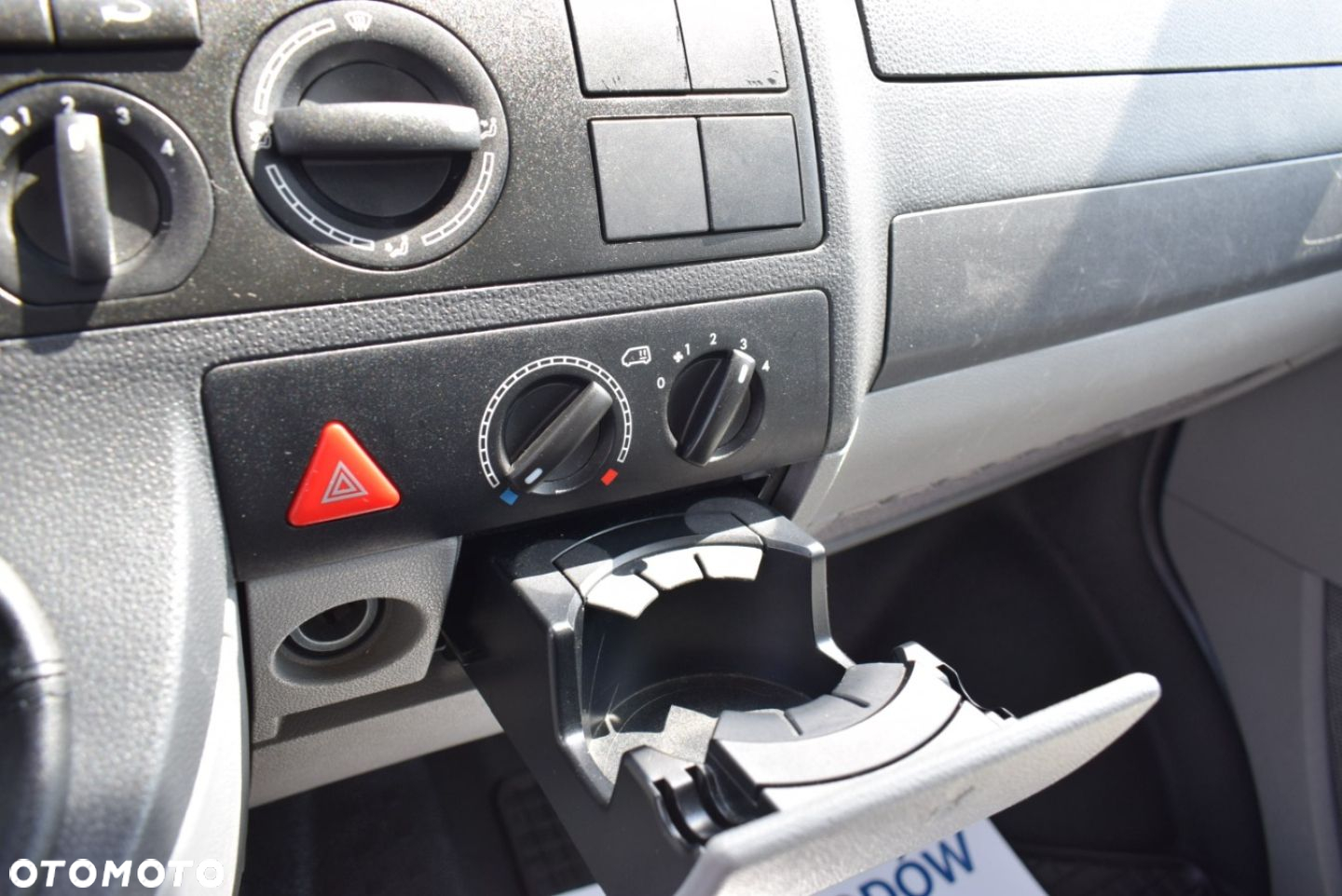 Volkswagen Transporter - 26