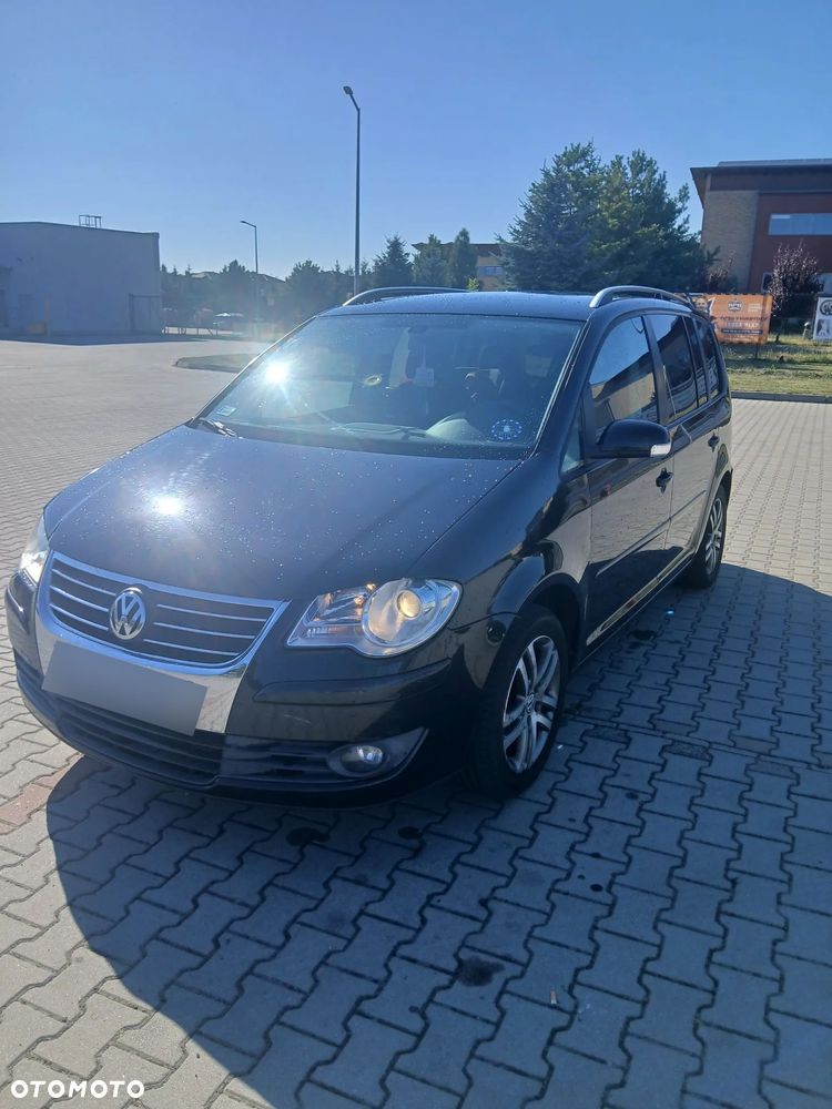 Volkswagen Touran 1.9 TDI Highline - 1