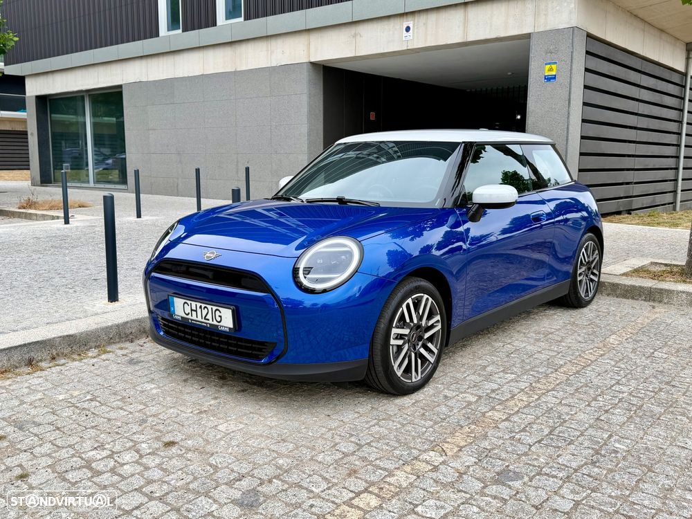 MINI 3 Portas Cooper E Classic S - 4