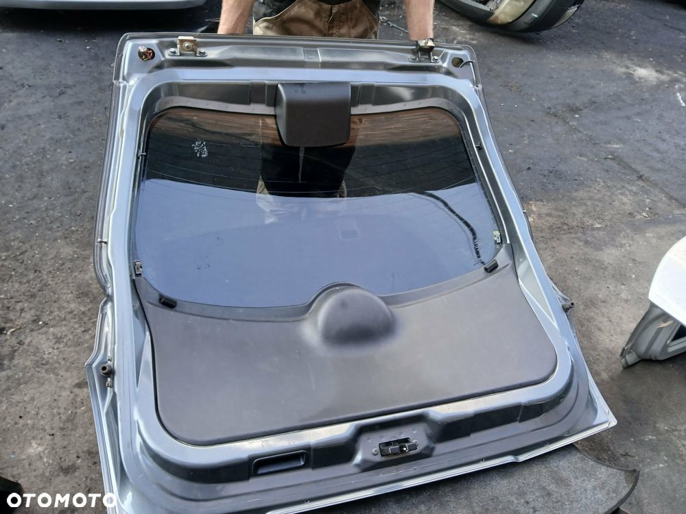 Nissan Micra K12 klapa bagażnika kod lakieru TRIM KY5G - 6