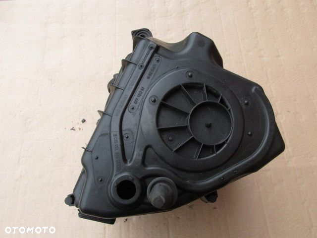 Audi A8 D3 3.0 tdi Obudowa filtra powietrza 4E0129620E 059133823E - 6
