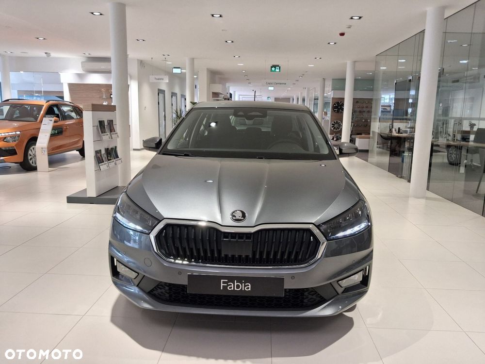 Skoda Fabia - 10