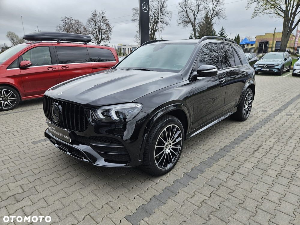 Mercedes-Benz GLE - 1