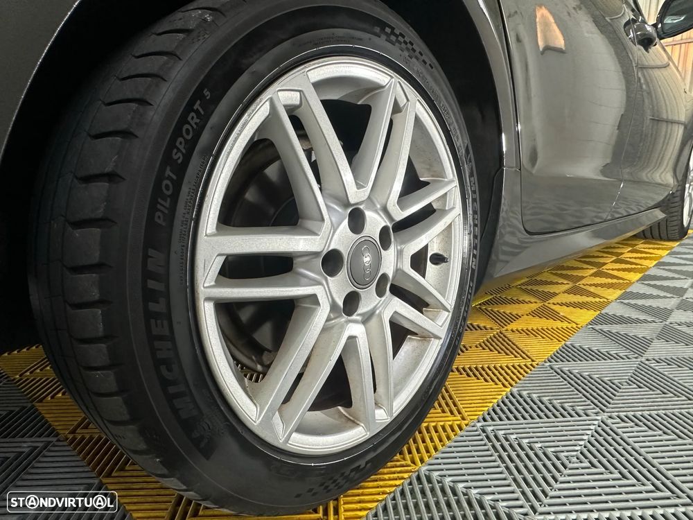 Audi A6 Avant 2.0 TDi quattro S-line S tronic - 14