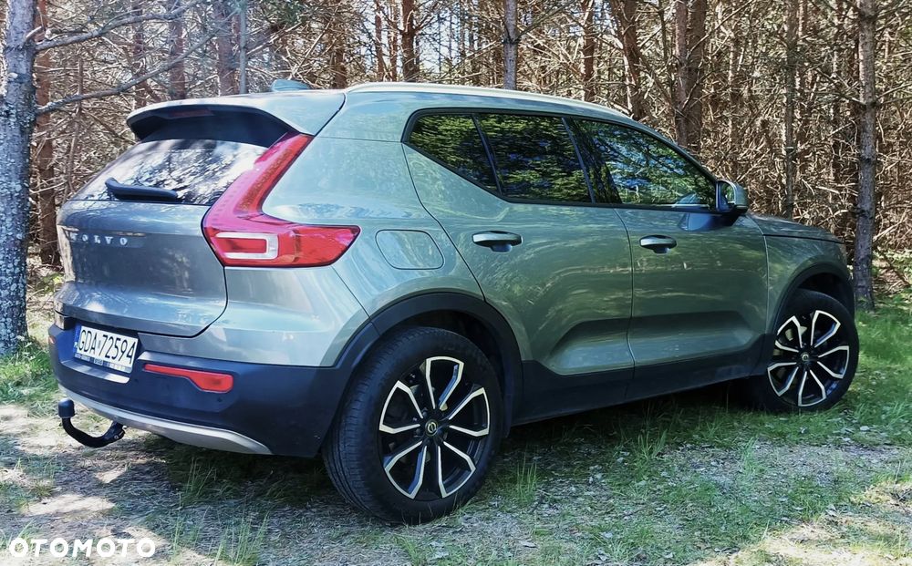 Volvo XC 40 D4 AWD Momentum - 6