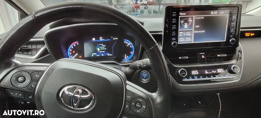 Toyota Corolla 1.8 HSD Dynamic - 8