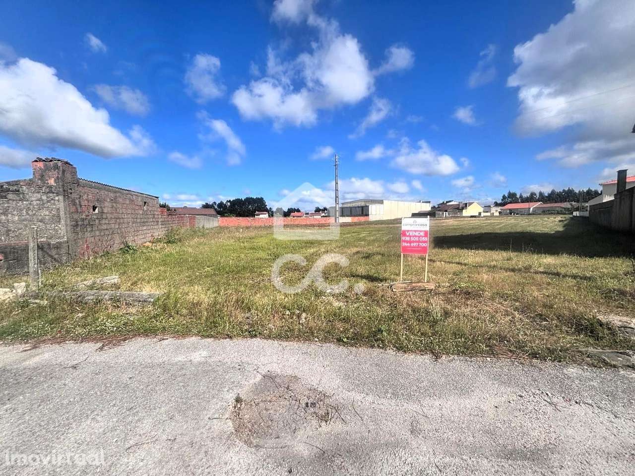 VIEIRA DE LEIRIA---Terreno para construção urbana, com duas frentes, á - Grande imagem: 3/12