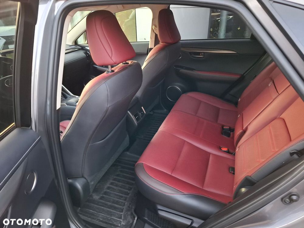 Lexus NX 300h Comfort AWD - 15