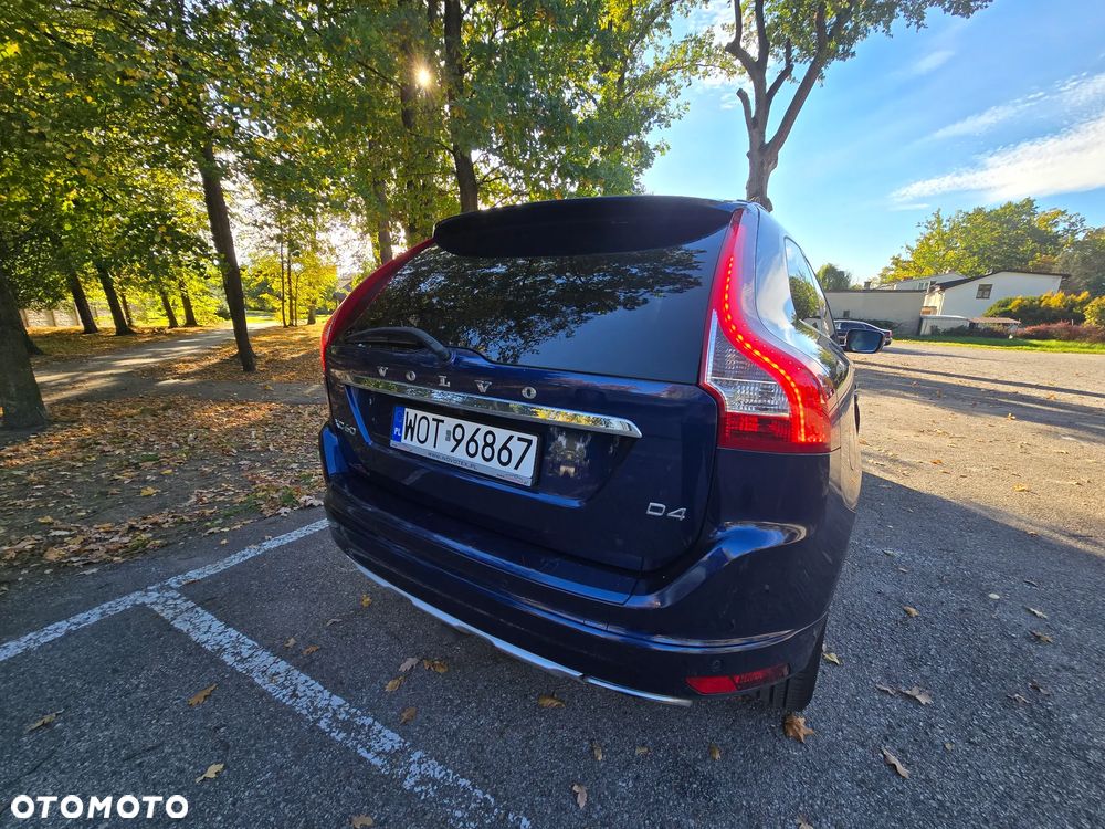 Volvo XC 60 D4 Drive-E Ocean Race - 22