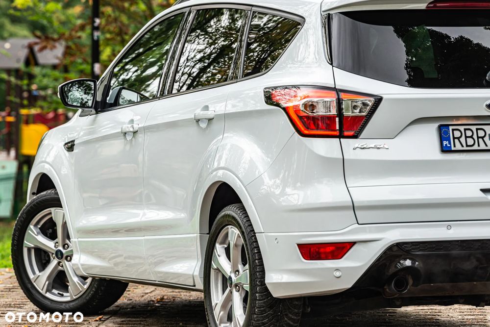 Ford Kuga 1.5 EcoBoost 4x4 ST-Line - 16