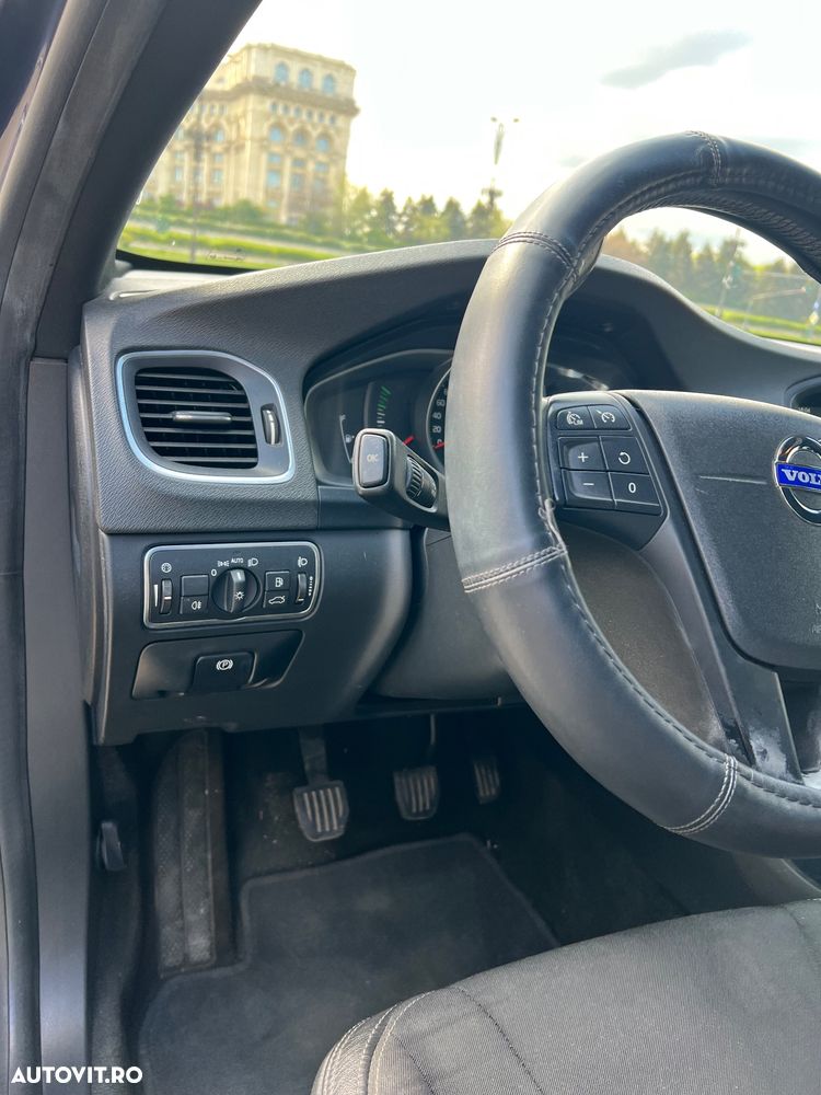 Volvo S60 D4 VEA Start-Stop Momentum - 31