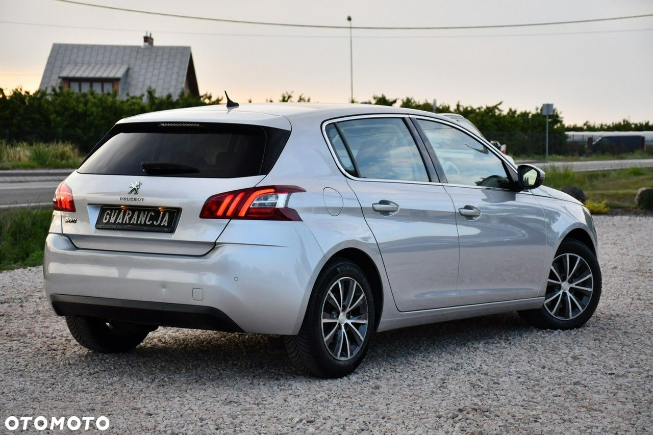 Peugeot 308 - 22