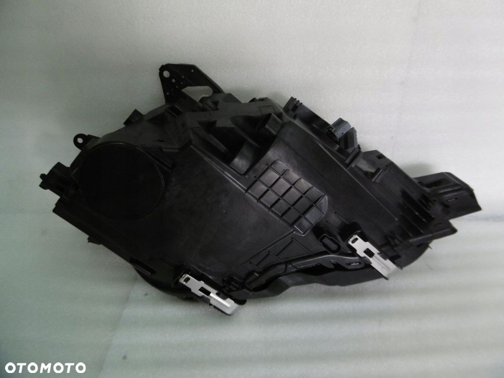volvo xc60 ii 17/21r - lampa przednia lewa full led - 4