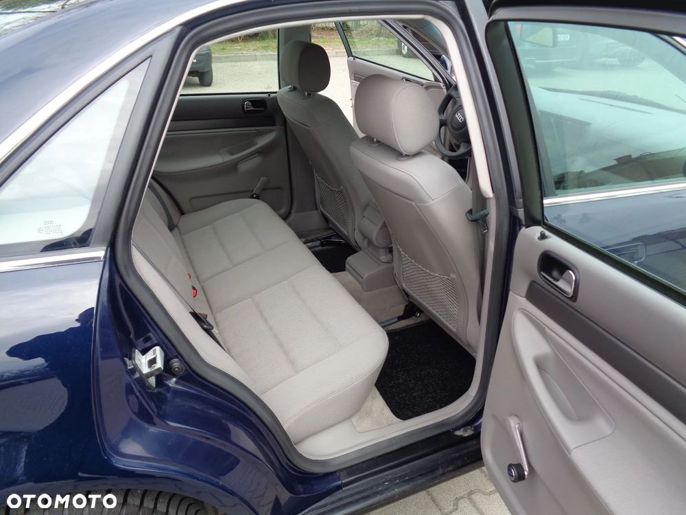 Audi A4 Limousine 1.9 TDI - 19