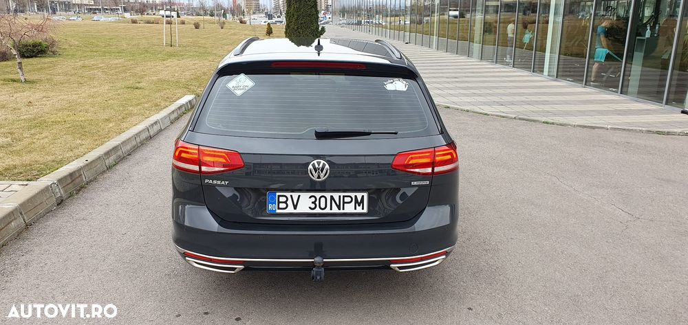 Volkswagen Passat 2.0 TDI SCR DSG BlueMotion Comfortline - 17