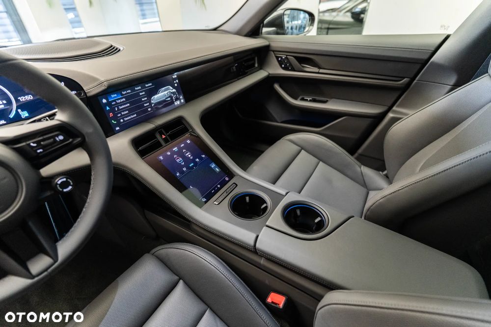 Porsche Taycan 105kWh 4S Black Edition - 21