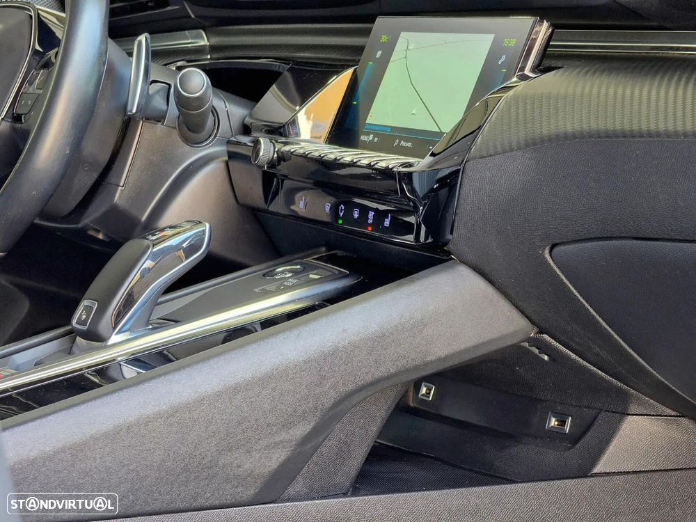 Peugeot 508 SW 1.6 Hybrid Allure e-EAT8 - 26