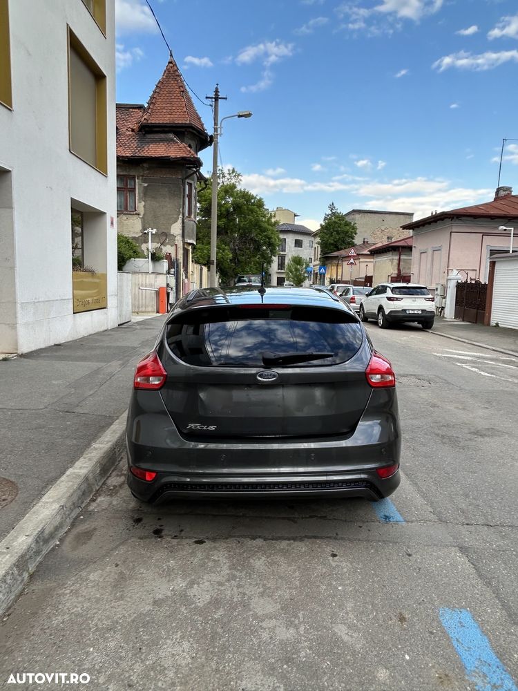 Ford Focus 1.5 EcoBlue ST-Line - 3