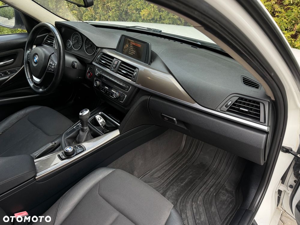 BMW Seria 3 318d Modern Line - 7