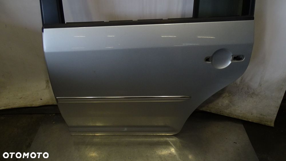 DRZWI LEWY TYŁ VOLKSWAGEN TOURAN LA7W - 3