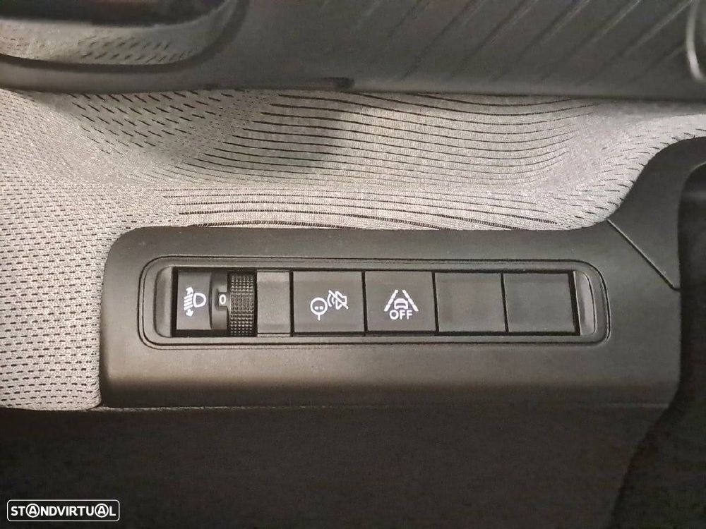Citroën e-C3 44 kWh Autonomia Conforto Max - 14