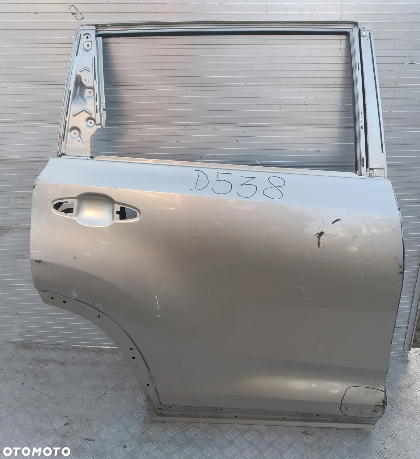 D377/D441/D538/G616 DRZWI TOYOTA HIGHLANDER 2014- PRAWE TYŁ - 6