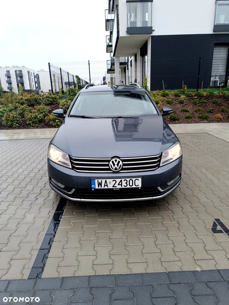 Volkswagen Passat 2012 photo 3