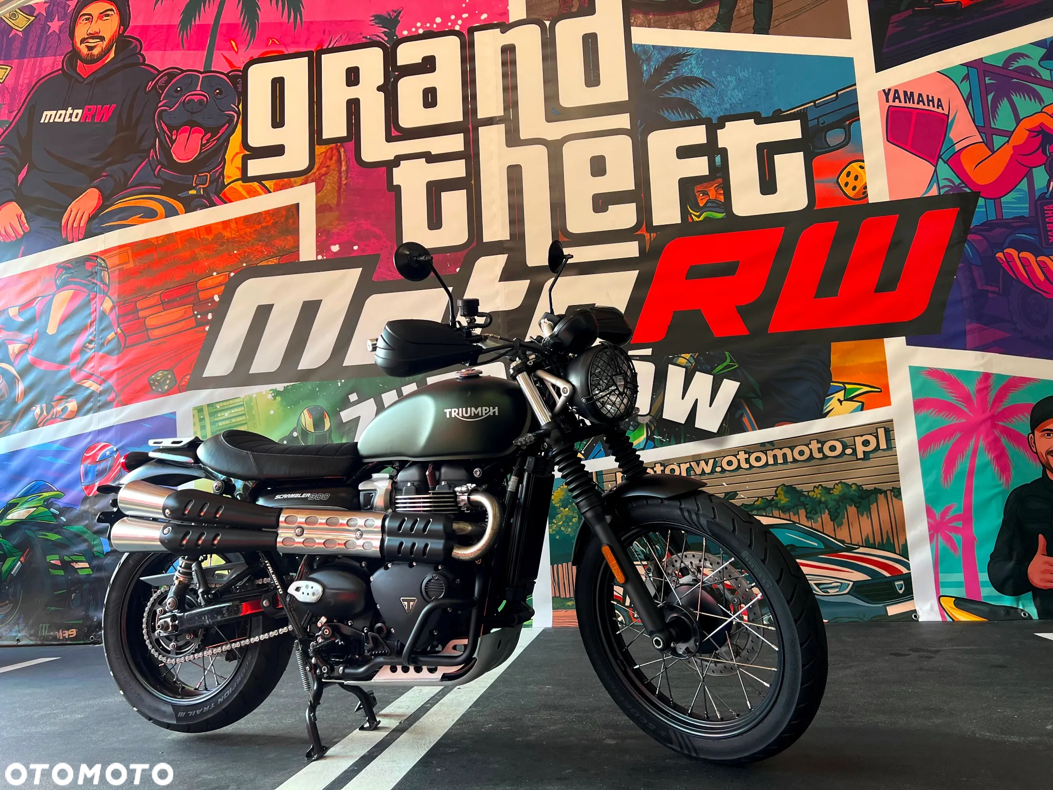 Triumph Scrambler - 2