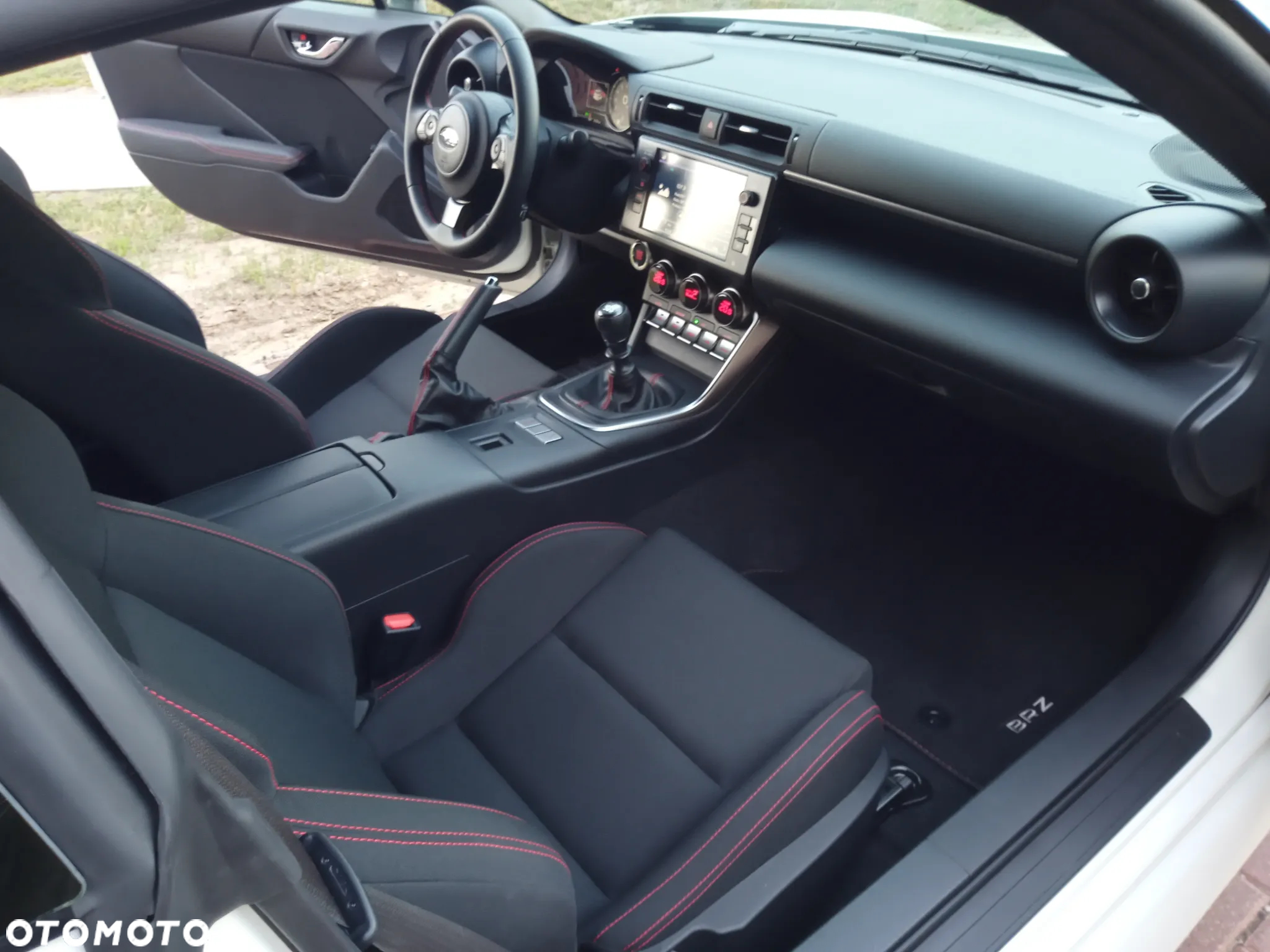 Subaru BRZ 2.4i Sport - 12