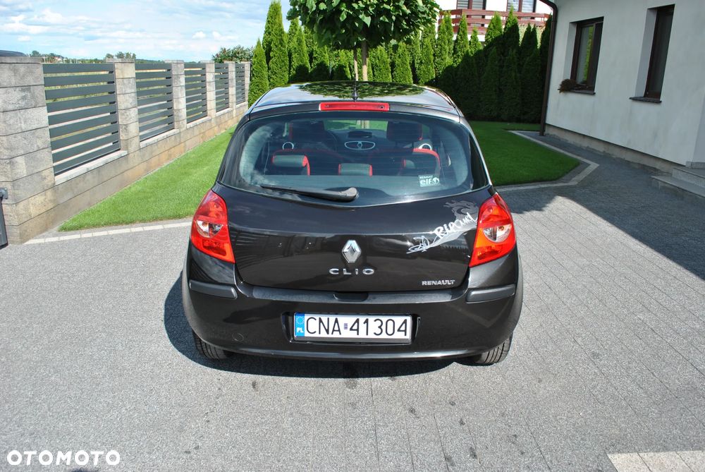Renault Clio 1.2 16V Ripcurl - 13